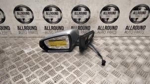 Gebruikte Buitenspiegel links Volkswagen Polo VI (AW1) 1.0 12V BlueMotion Technology Prijs € 150,00 Margeregeling aangeboden door AllroundCarParts