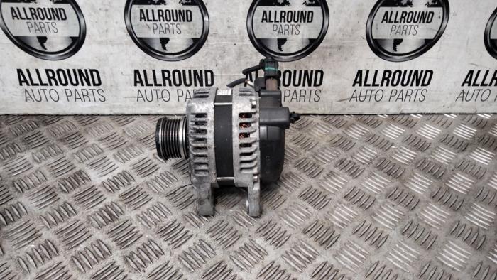 Gebruikte Dynamo Peugeot 3008 II (M4/MC/MJ/MR) 1.6 16V PureTech 180 Prijs € 50,00 Margeregeling aangeboden door AllroundCarParts