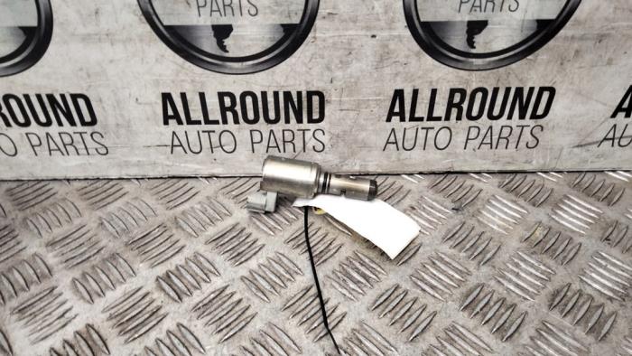 Gebruikte Nokkenas Sensor Ford Kuga II (DM2) 1.5 EcoBoost 16V 120 Prijs € 10,00 Margeregeling aangeboden door AllroundCarParts