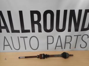 Gebruikte Aandrijfas rechts-voor Peugeot 307 Prijs op aanvraag aangeboden door AllroundCarParts