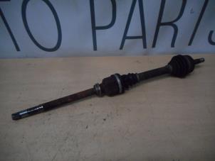 Gebruikte Steekas rechts-voor Citroen Xsara Picasso (CH) 1.6 HDi 16V 110 Prijs op aanvraag aangeboden door AllroundCarParts