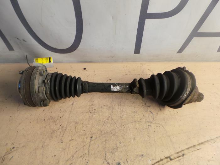 Gebruikte Steekas links-voor Seat Leon (1P1) 2.0 TDI 16V Prijs op aanvraag aangeboden door AllroundCarParts