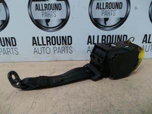 Gebruikte Veiligheidsgordel links-achter Seat Ibiza III (6L1) 1.4 16V 100 Prijs op aanvraag aangeboden door AllroundCarParts