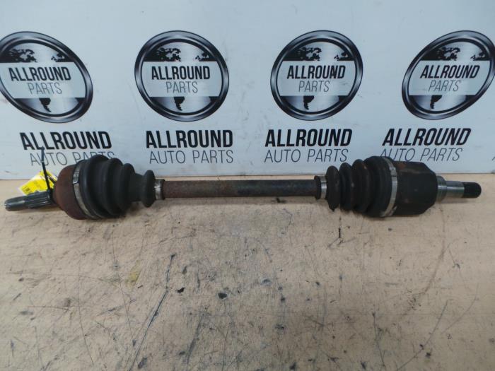Gebruikte Aandrijfas links-voor Peugeot 207/207+ (WA/WC/WM) 1.4 HDi Prijs op aanvraag aangeboden door AllroundCarParts