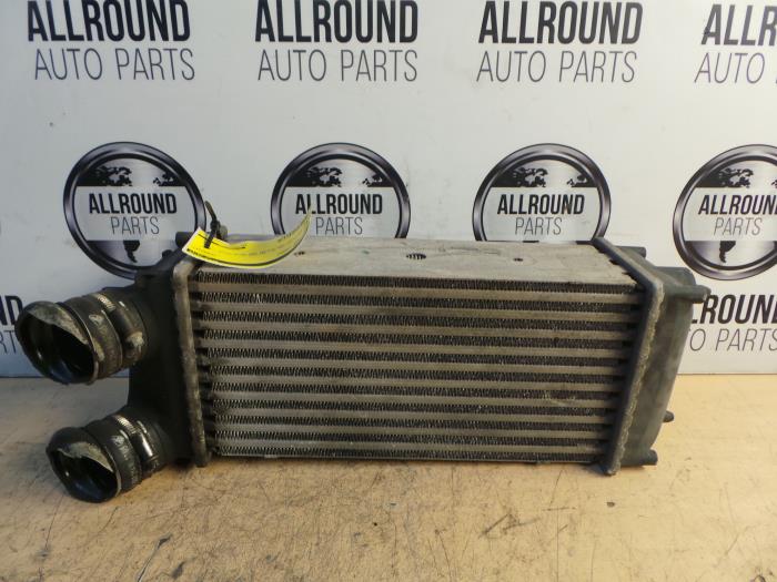 Gebruikte Intercooler Peugeot 307 (3A/C/D) 1.6 HDi 16V Prijs op aanvraag aangeboden door AllroundCarParts