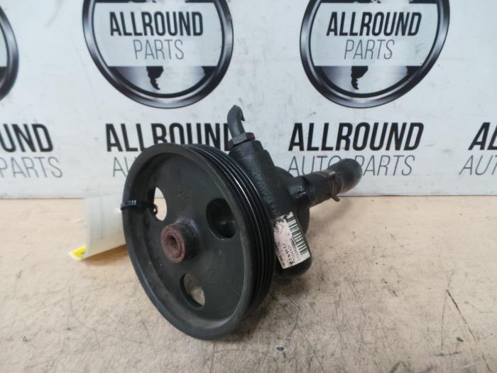 Gebruikte Servopomp Renault Kangoo Prijs op aanvraag aangeboden door AllroundCarParts