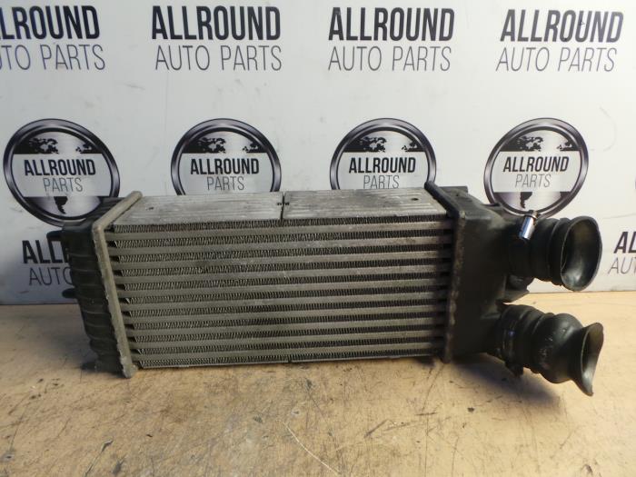 Gebruikte Intercooler Citroen Xsara Picasso (CH) 1.6 HDi 16V 92 Prijs op aanvraag aangeboden door AllroundCarParts