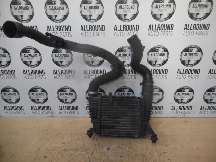 Gebruikte Intercooler Nissan Note (E11) 1.5 dCi 68 Prijs op aanvraag aangeboden door AllroundCarParts