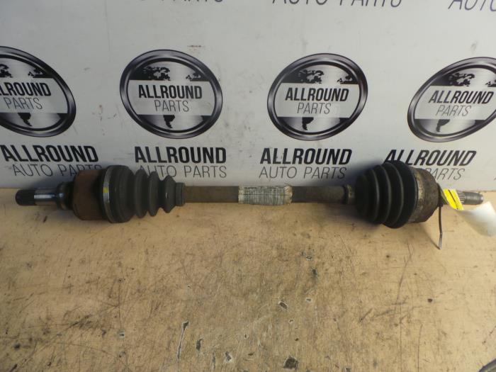Gebruikte Aandrijfas links-voor Citroen C2 (JM) 1.6 16V VTS Prijs op aanvraag aangeboden door AllroundCarParts