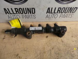 Gebruikte Injector brug Peugeot 308 (4A/C) 1.6 HDi 16V Prijs op aanvraag aangeboden door AllroundCarParts