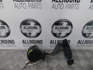 Gebruikte Veiligheidsgordel rechts-achter BMW Mini One/Cooper (R50) 1.6 16V One Prijs € 40,00 Margeregeling aangeboden door AllroundCarParts