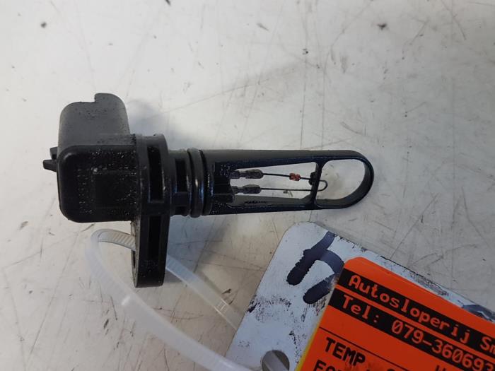 Gebruikte Temperatuursensor Motor Ford Focus 2 Wagon 1.6 TDCi 16V 90 Prijs € 10,00 Margeregeling aangeboden door Autodemontagebedrijf Smit