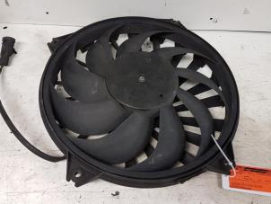 Gebruikte Radiateurfan Lancia Phedra 2.0 16V Prijs € 50,00 Margeregeling aangeboden door Autodemontagebedrijf Smit