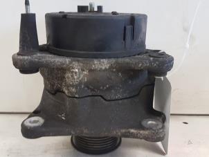 Gebruikte Dynamo Volkswagen Transporter/Caravelle T4 2.4 D Prijs € 50,00 Margeregeling aangeboden door Autodemontagebedrijf Smit