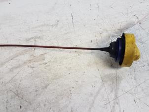 Gebruikte Oliedop Renault Master II (FD/HD) 1.9 dCi Prijs op aanvraag aangeboden door Autodemontagebedrijf Smit