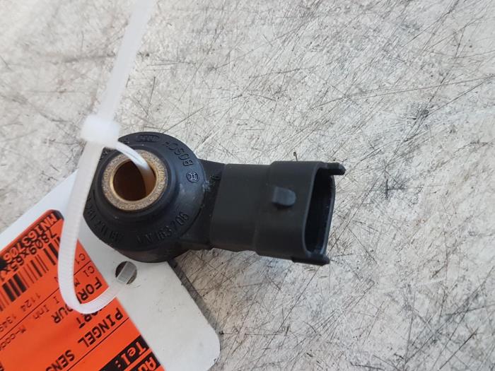 Gebruikte Pingelsensor Smart Forfour (454) 1.1 12V Prijs op aanvraag aangeboden door Autodemontagebedrijf Smit