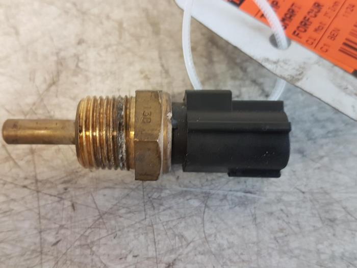 Gebruikte Temperatuursensor Motor Smart Forfour (454) 1.1 12V Prijs op aanvraag aangeboden door Autodemontagebedrijf Smit