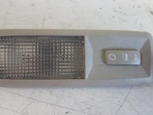 Gebruikte Binnenverlichting achter Renault Megane Prijs € 10,00 Margeregeling aangeboden door Autodemontagebedrijf Smit