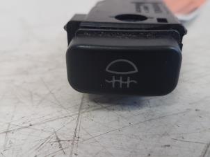 Gebruikte Mistlamp Schakelaar Toyota Yaris Prijs € 10,00 Margeregeling aangeboden door Autodemontagebedrijf Smit