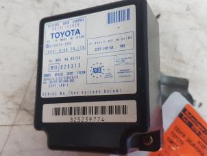 Gebruikte Module Centrale Deurvergrendeling Toyota Yaris Prijs € 25,00 Margeregeling aangeboden door Autodemontagebedrijf Smit