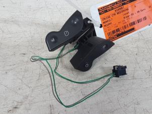 Gebruikte Cruise Control Bediening Renault Megane Prijs € 15,00 Margeregeling aangeboden door Autodemontagebedrijf Smit