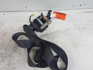 Gebruikte Veiligheidsgordel links-voor Suzuki Baleno Prijs € 25,00 Margeregeling aangeboden door Autodemontagebedrijf Smit