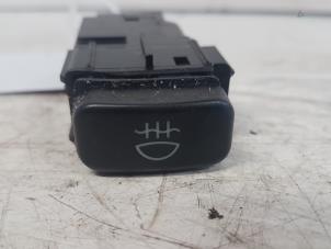 Gebruikte Mistlamp Schakelaar Toyota Yaris Prijs € 10,00 Margeregeling aangeboden door Autodemontagebedrijf Smit