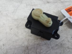 Gebruikte Kachelklep Motor Opel Vectra Prijs € 20,00 Margeregeling aangeboden door Autodemontagebedrijf Smit