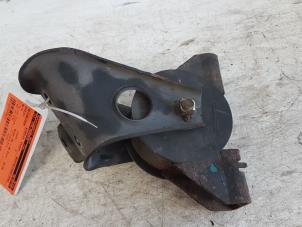 Gebruikte Motorsteun Suzuki Alto Prijs € 25,00 Margeregeling aangeboden door Autodemontagebedrijf Smit