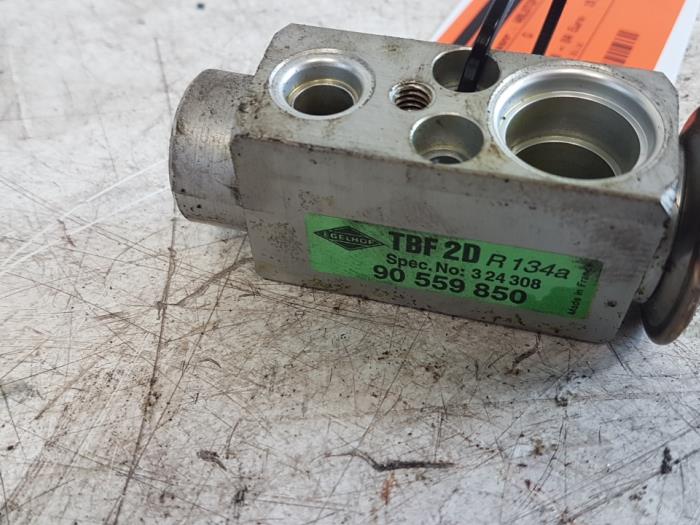 Gebruikte Airco expansieklep Opel Astra Prijs € 15,00 Margeregeling aangeboden door Autodemontagebedrijf Smit