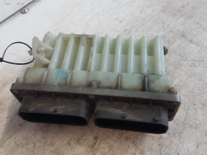 Gebruikte Computer Airco Opel Astra Prijs € 25,00 Margeregeling aangeboden door Autodemontagebedrijf Smit