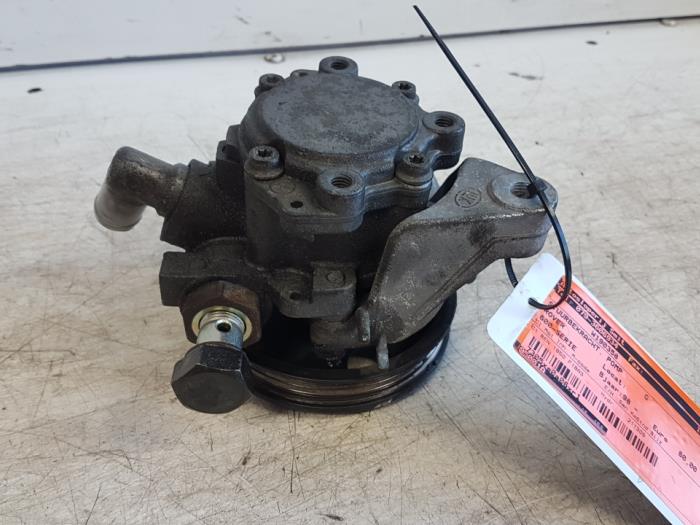 Gebruikte Servopomp Rover 600-Serie Prijs € 60,00 Margeregeling aangeboden door Autodemontagebedrijf Smit