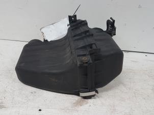 Gebruikte Luchtfilterhuis Suzuki New Ignis (MH) 1.3 16V Prijs € 20,00 Margeregeling aangeboden door Autodemontagebedrijf Smit