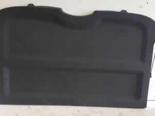 Gebruikte Hoedenplank Opel Vectra C GTS 2.2 16V Prijs € 30,00 Margeregeling aangeboden door Autodemontagebedrijf Smit