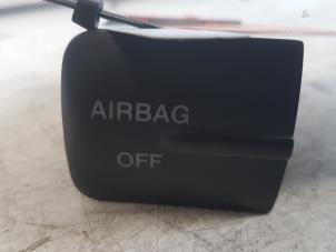 Gebruikte Airbag schakelaar Seat Toledo (1M2) 2.3 V5 Sport Prijs € 15,00 Margeregeling aangeboden door Autodemontagebedrijf Smit