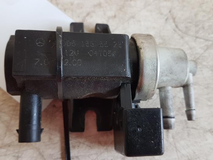 Gebruikte Overdrukklep Turbo Mercedes A (W169) 2.0 A-200 CDI 16V 5-Drs. Prijs € 15,00 Margeregeling aangeboden door Autodemontagebedrijf Smit