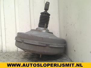 Gebruikte Hoofdremcilinder Opel Vivaro 1.9 DI Prijs op aanvraag aangeboden door Autodemontagebedrijf Smit