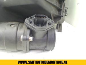 Gebruikte Luchthoeveelheidsmeter Seat Alhambra (7V8/9) 1.8 20V Turbo Prijs op aanvraag aangeboden door Autodemontagebedrijf Smit