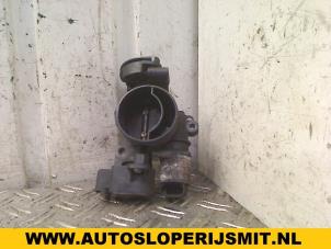 Gebruikte Gasklephuis Peugeot 306 (7A/C/S) 1.6i XR,XT,ST Prijs op aanvraag aangeboden door Autodemontagebedrijf Smit