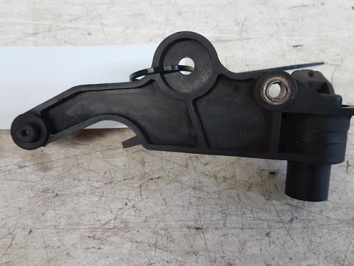 Gebruikte Nokkenas Sensor Peugeot 307 (3A/C/D) 1.6 16V Prijs € 20,00 Margeregeling aangeboden door Autodemontagebedrijf Smit