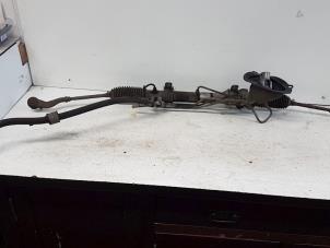 Gebruikte Stuurhuis Bekrachtigd Daihatsu YRV (M2) 1.3 16V DVVT Prijs € 70,00 Margeregeling aangeboden door Autodemontagebedrijf Smit