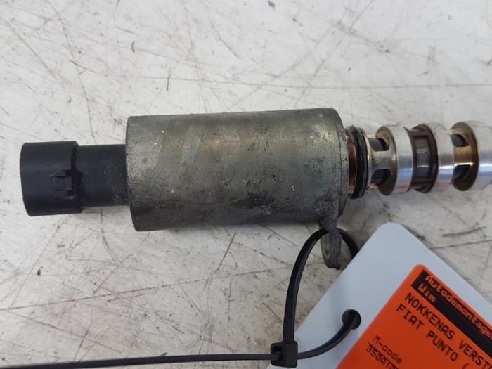 Gebruikte Nokkenas Verstelling Fiat Grande Punto (199) 1.4 Prijs € 25,00 Margeregeling aangeboden door Autodemontagebedrijf Smit