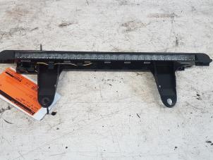 Gebruikte Extra Remlicht midden Audi A2 (8Z0) Prijs € 10,00 Margeregeling aangeboden door Autodemontagebedrijf Smit