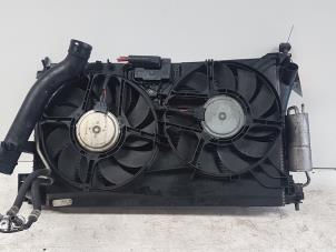 Gebruikte Radiateur Opel Vectra C 2.2 DTI 16V Prijs op aanvraag aangeboden door Autodemontagebedrijf Smit