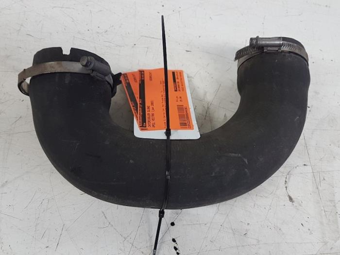 Gebruikte Intercooler Slang Opel Vectra C 2.2 DTI 16V Prijs € 25,00 Margeregeling aangeboden door Autodemontagebedrijf Smit