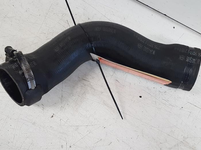 Gebruikte Intercooler Slang Opel Vectra C 2.2 DTI 16V Prijs € 25,00 Margeregeling aangeboden door Autodemontagebedrijf Smit