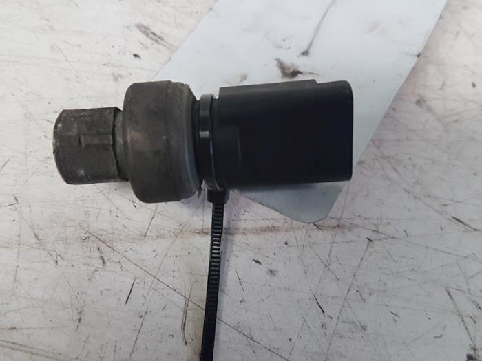 Gebruikte Druksensor airco Citroen C4 Coupé (LA) 1.6 16V Prijs € 10,00 Margeregeling aangeboden door Autodemontagebedrijf Smit