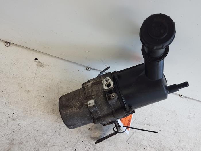 ABS Pomp van een Citroën C4 Coupé (LA) 1.6 16V 2006