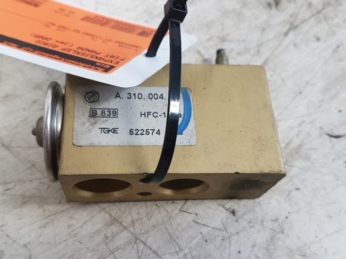 Gebruikte Airco expansieklep Fiat Panda (169) 1.2 Fire Prijs € 35,00 Margeregeling aangeboden door Autodemontagebedrijf Smit