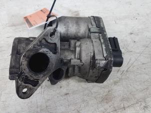 Gebruikte Gasklephuis Ford Transit 2.2 TDCi 16V Prijs € 35,00 Margeregeling aangeboden door Autodemontagebedrijf Smit